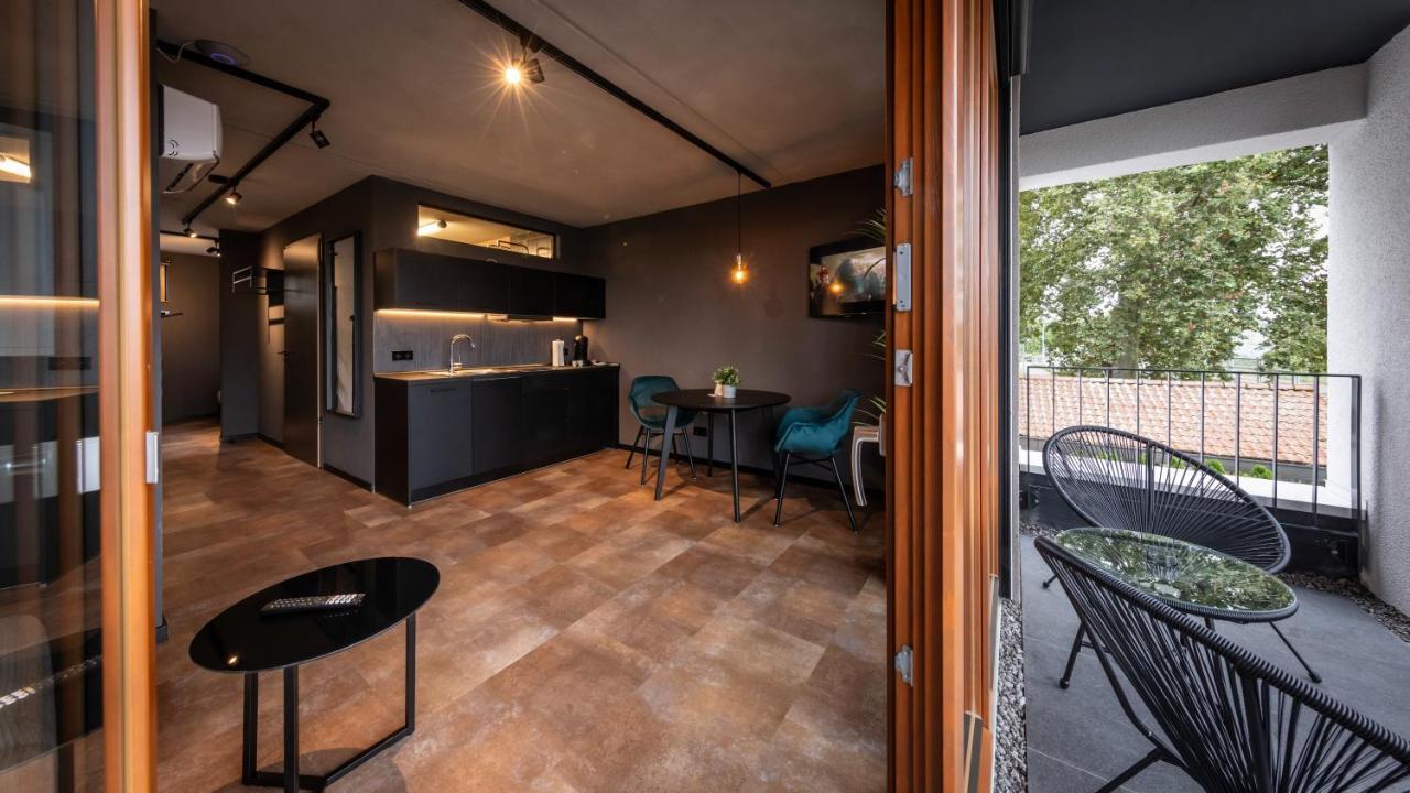 Stadthaus Neckarsulm Serviced Apartments - Stadthaus Heiner ภายนอก รูปภาพ