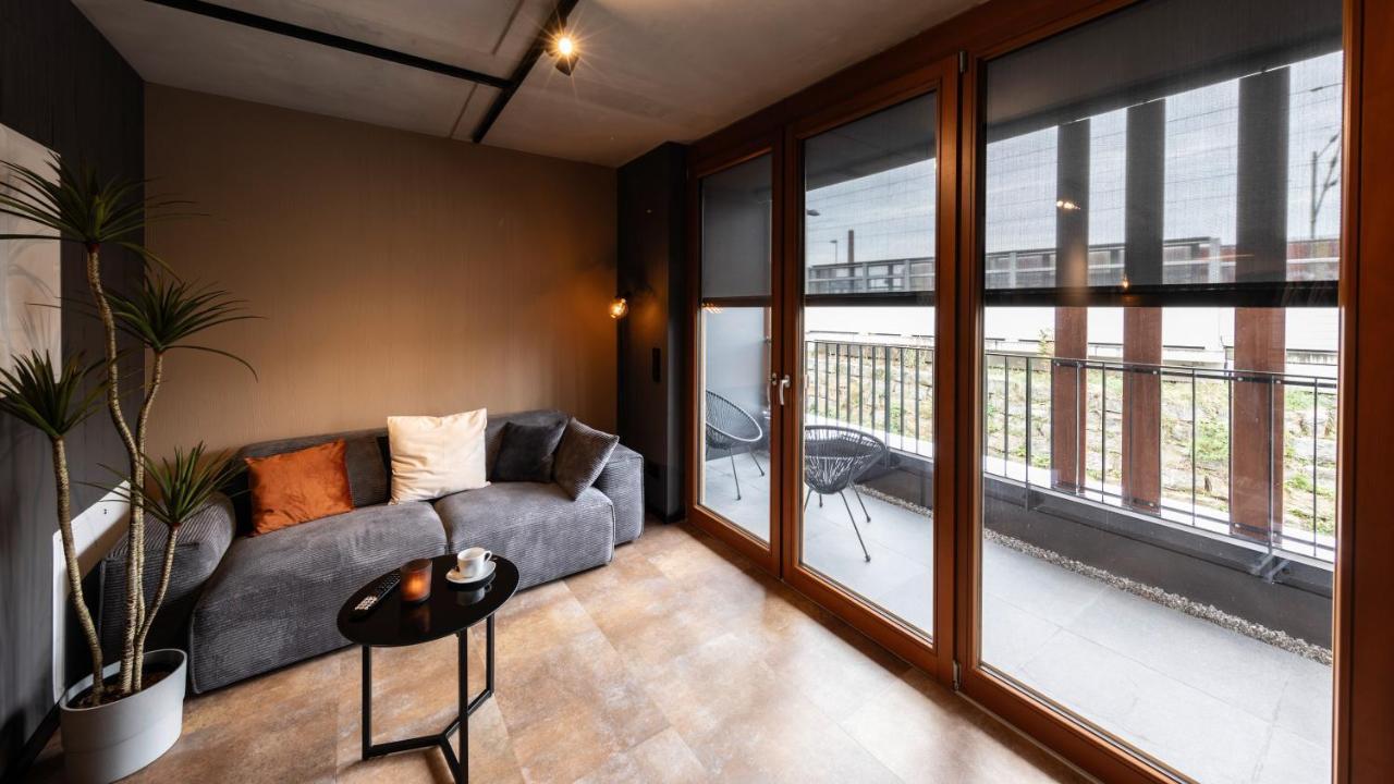 Stadthaus Neckarsulm Serviced Apartments - Stadthaus Heiner ภายนอก รูปภาพ