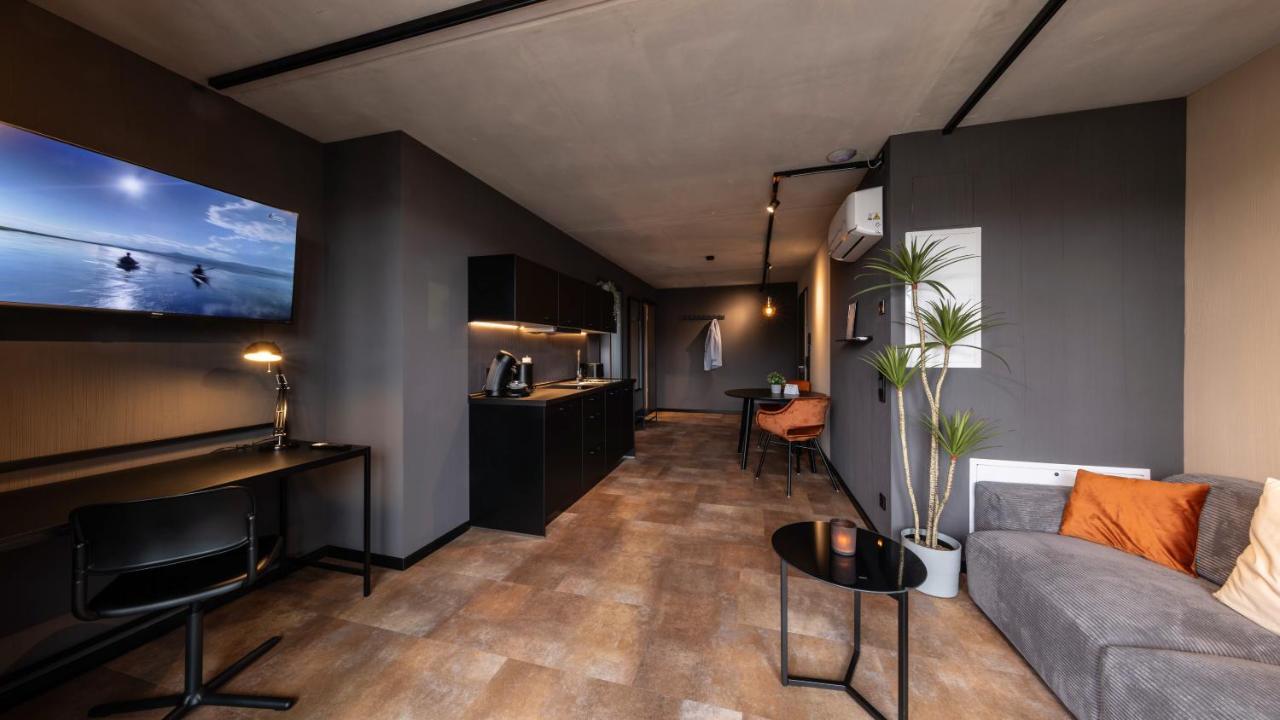 Stadthaus Neckarsulm Serviced Apartments - Stadthaus Heiner ภายนอก รูปภาพ
