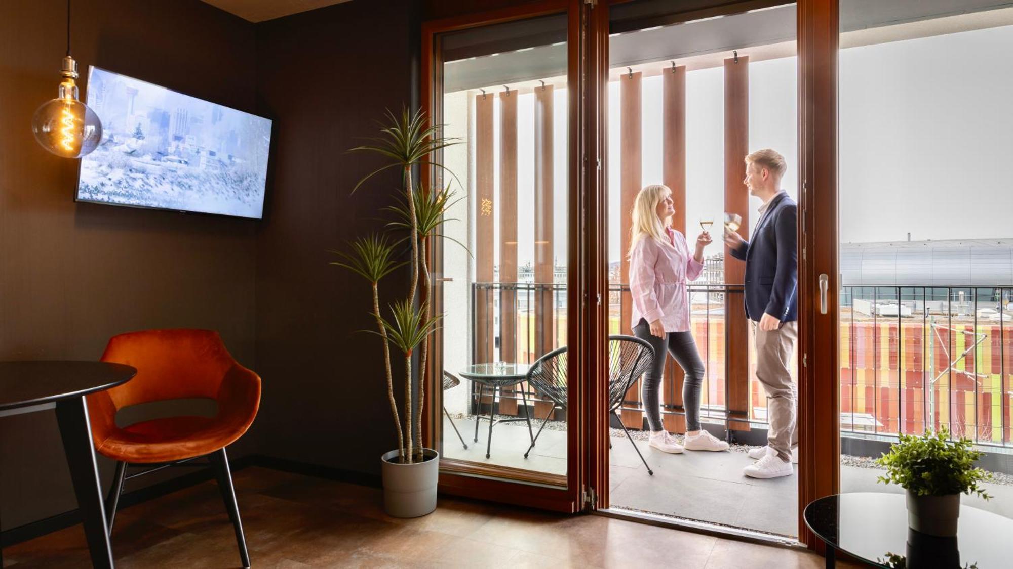 Stadthaus Neckarsulm Serviced Apartments - Stadthaus Heiner ภายนอก รูปภาพ